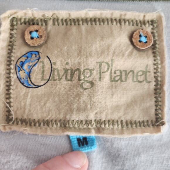 Living Planet Embroidered Pale Gray Open Top Size Medium MSRP $120 - Picture 4 of 12